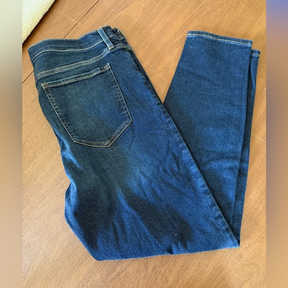 NWT Banana Republic Skinny Fit  Blue Jeans SZ 32 (14) - Picture 1 of 13